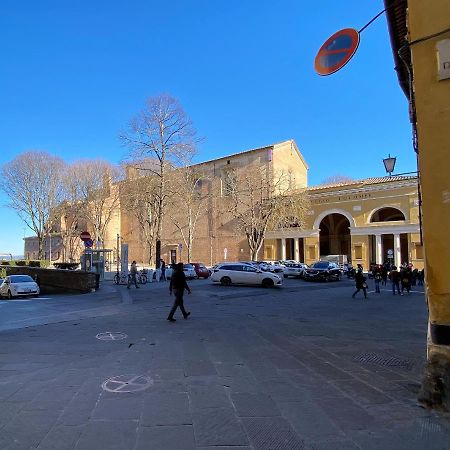Violante House-Appartamento In Centro Storico Siena Bagian luar foto